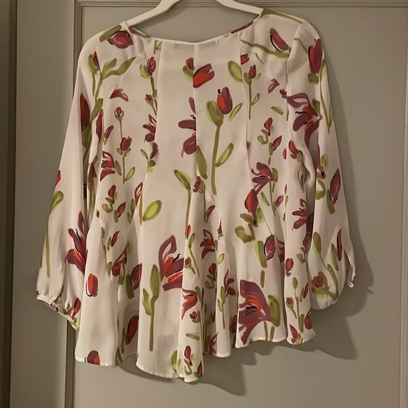 Zara floral blouse - Picture 2 of 5
